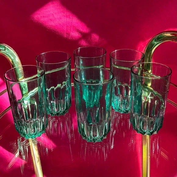 Set of 6 Vintage Green Luminarc Glasses Holiday Christmas Barware Entertaining - Picture 8 of 17